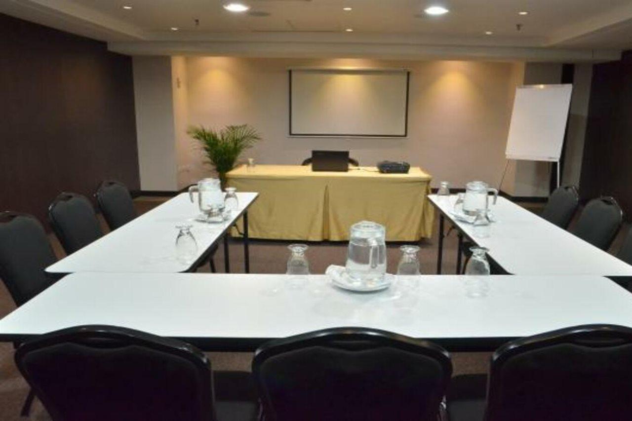 Hotel Chacao Suites Caracas Esterno foto