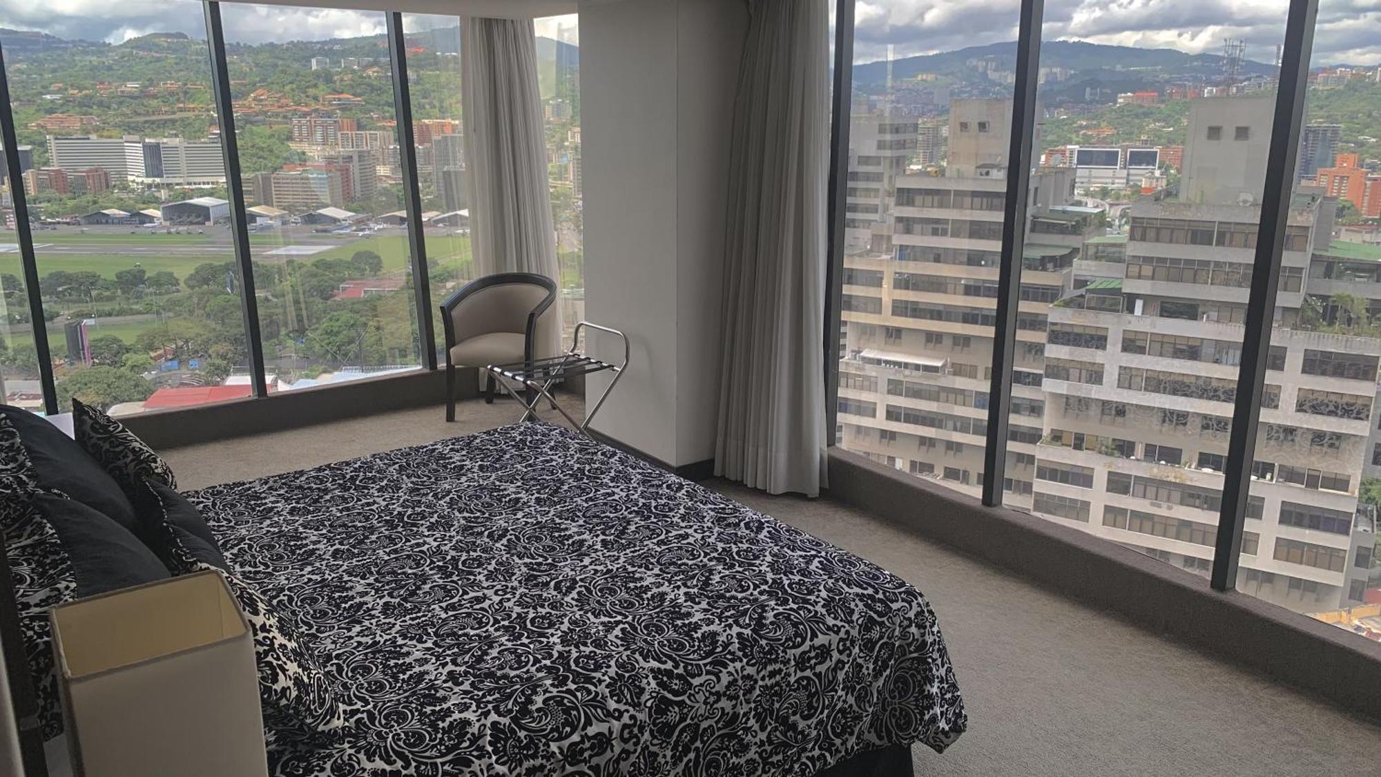 Hotel Chacao Suites Caracas Esterno foto