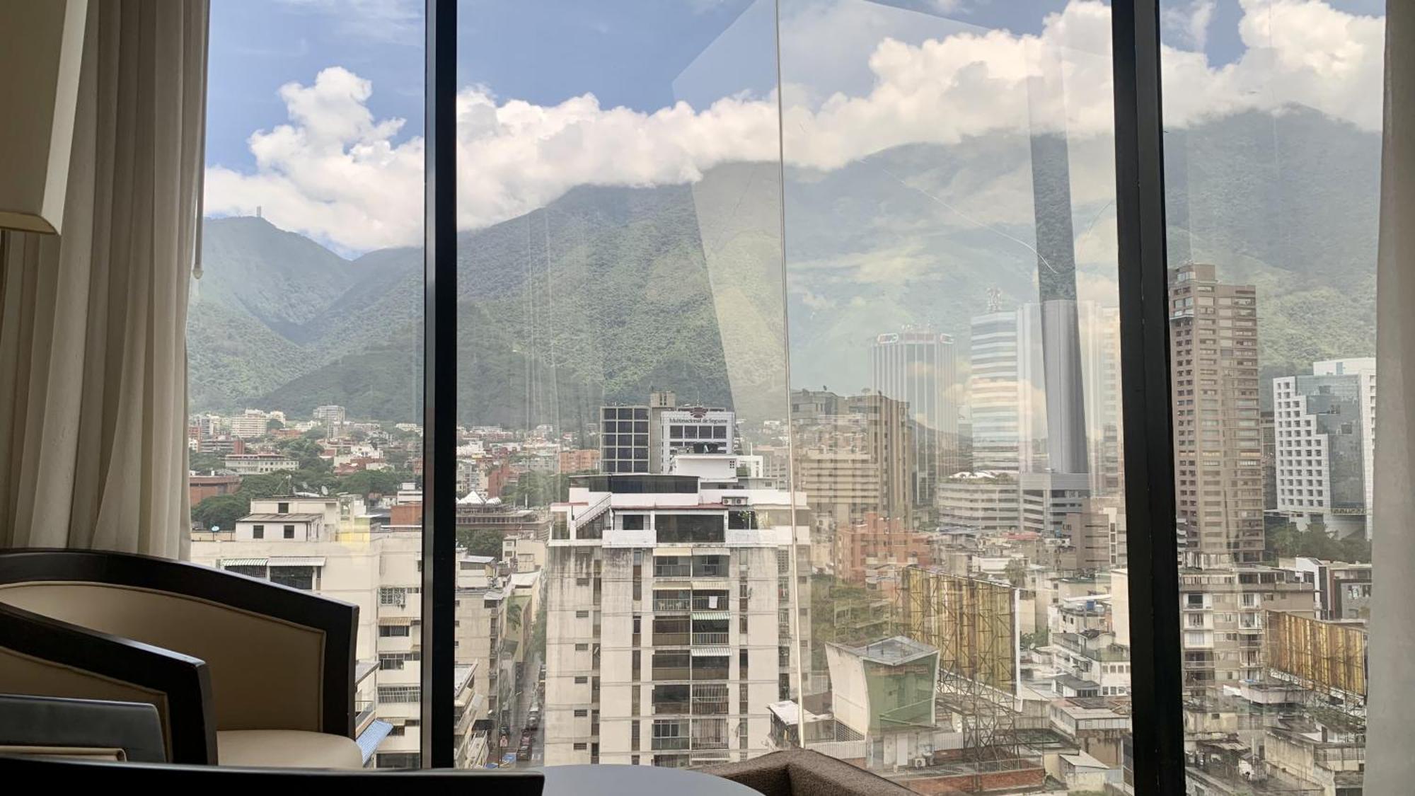 Hotel Chacao Suites Caracas Esterno foto
